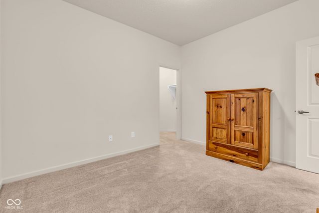 980 Blossom Court, Greenfield, IN 46140