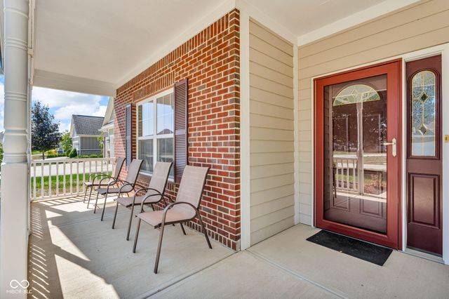 980 Blossom Court, Greenfield, IN 46140