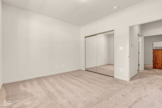 980 Blossom Court, Greenfield, IN 46140