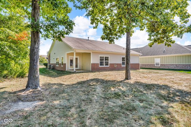 980 Blossom Court, Greenfield, IN 46140