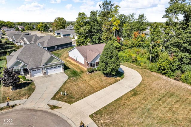 980 Blossom Court, Greenfield, IN 46140