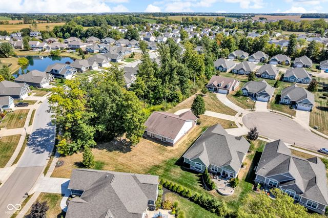 980 Blossom Court, Greenfield, IN 46140