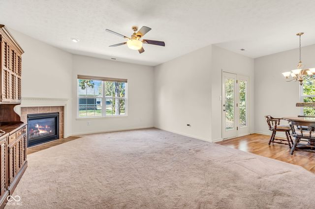 980 Blossom Court, Greenfield, IN 46140