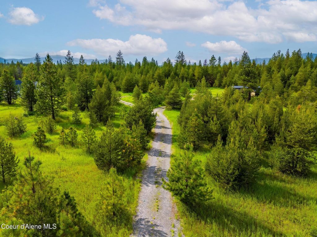 78 WYATT LN, Spirit Lake, ID 83869 photo 2