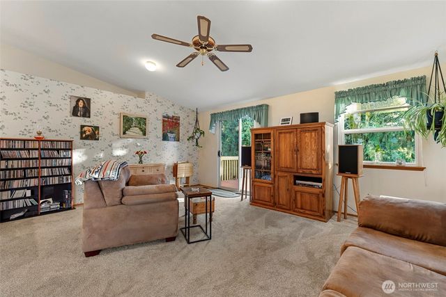 10626 25th Place NE, Lake Stevens, WA 98258