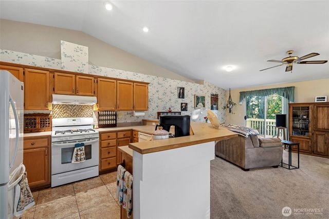 10626 25th Place NE, Lake Stevens, WA 98258
