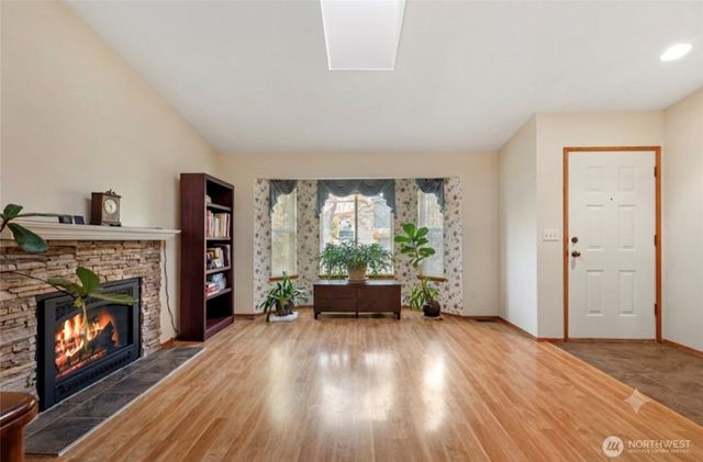 10626 25th Place NE, Lake Stevens, WA 98258