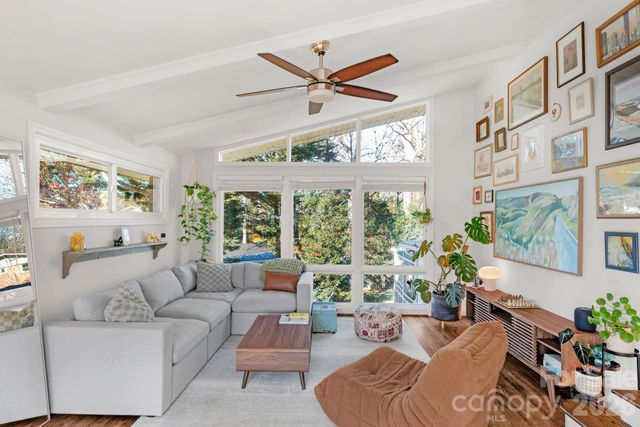 6038 Netherwood Drive, Charlotte, NC 28210