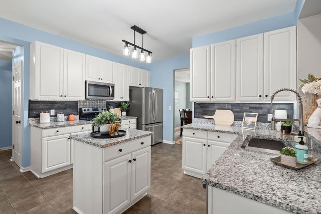 109 Evesham Drive, Summerville, SC 29485