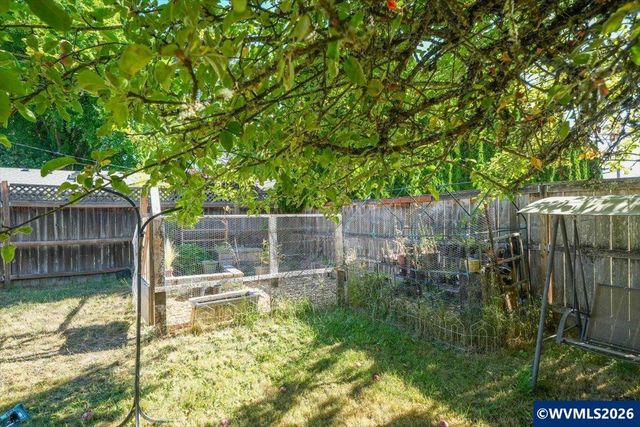 2215 NW Circle Bl, Corvallis, OR 97330