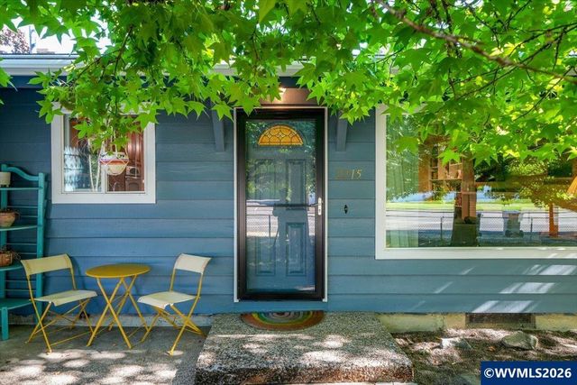 2215 NW Circle Bl, Corvallis, OR 97330