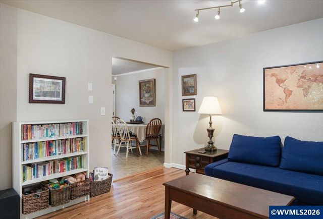 2215 NW Circle Bl, Corvallis, OR 97330