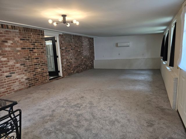 146 Cranwill Dr, Hendersonville, TN 37075