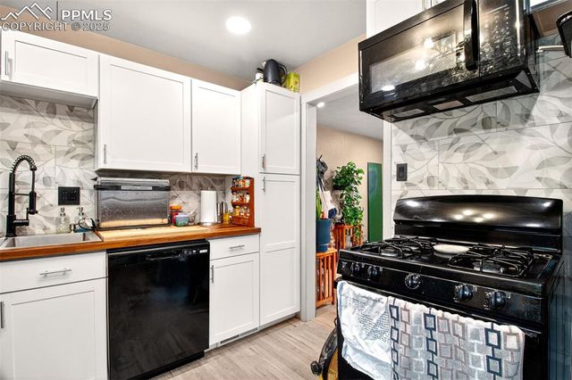 405 Wilhelmia Avenue, Colorado Springs, CO 80904