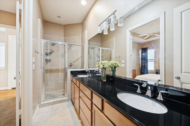 3878 Center Street, Houston, TX 77007