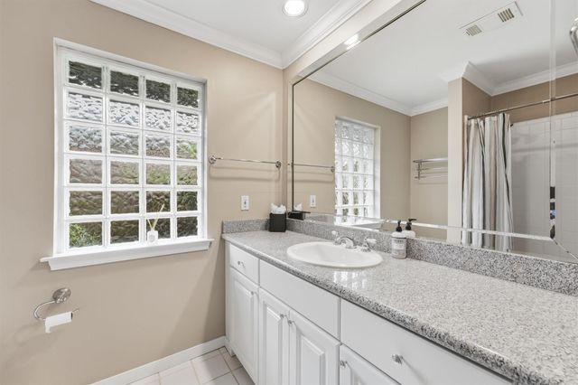 4517 Willowbend Boulevard, Houston, TX 77035