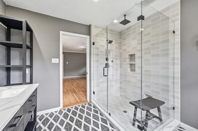 4517 Willowbend Boulevard, Houston, TX 77035