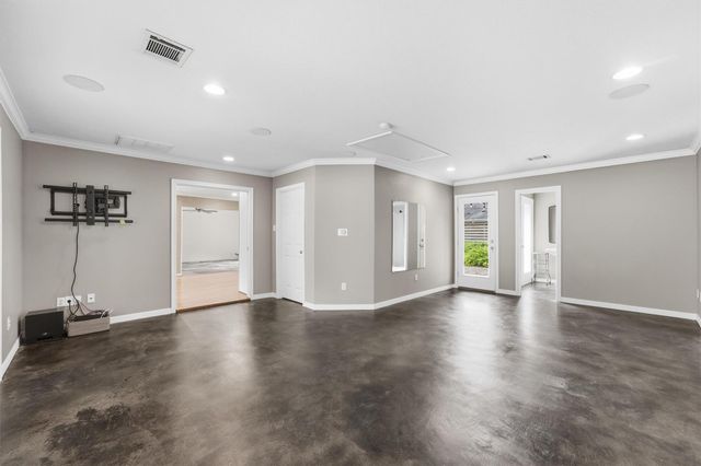 4517 Willowbend Boulevard, Houston, TX 77035