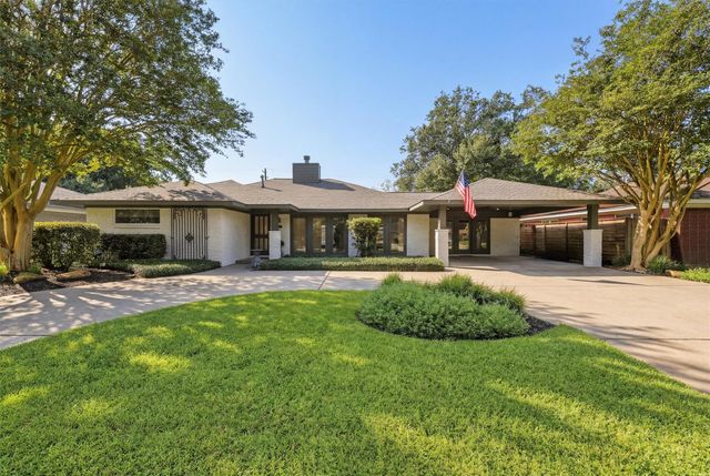 4517 Willowbend Boulevard, Houston, TX 77035