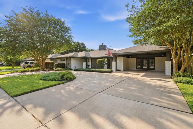 4517 Willowbend Boulevard, Houston, TX 77035