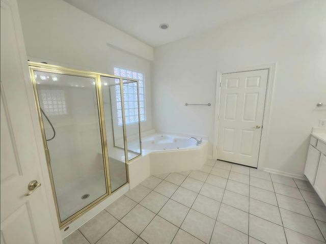 43 N Belfair Place, The Woodlands, TX 77382