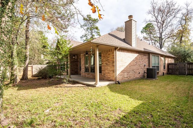 43 N Belfair Place, The Woodlands, TX 77382