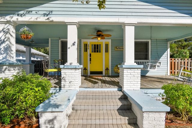 906 E HAMILTON AVENUE, Tampa, FL 33604