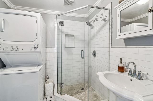 906 E HAMILTON AVENUE, Tampa, FL 33604