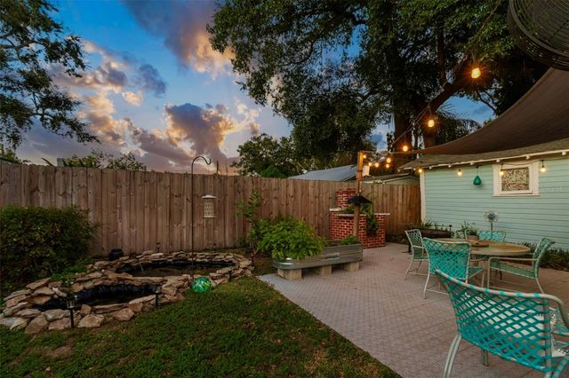 906 E HAMILTON AVENUE, Tampa, FL 33604