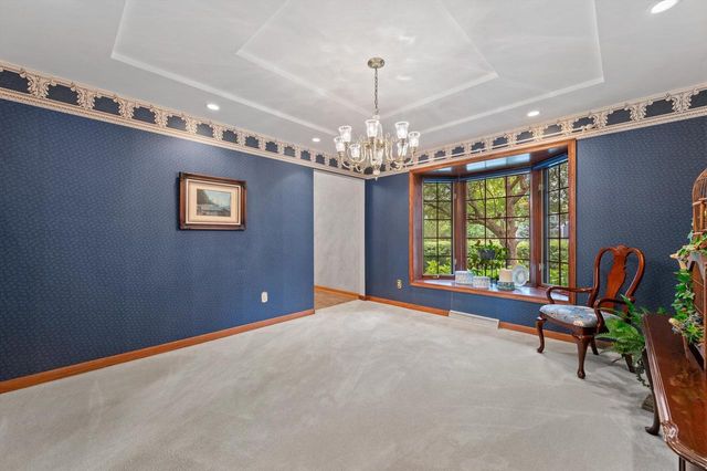 W299N1828 Windridge COURT, Pewaukee, WI 53072