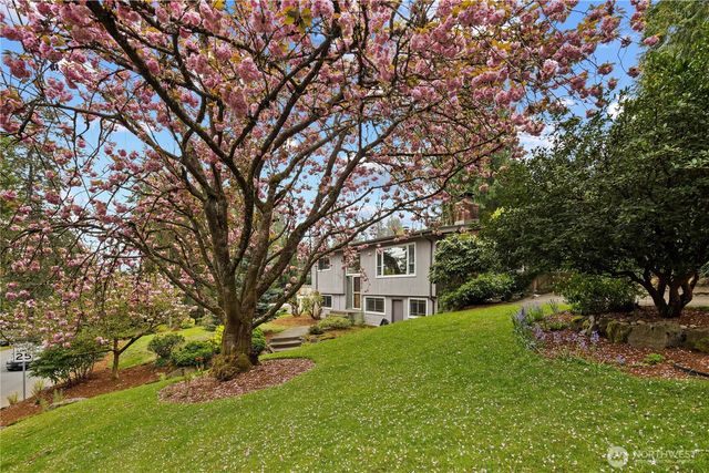 1519 NE 185th Street, Shoreline, WA 98155