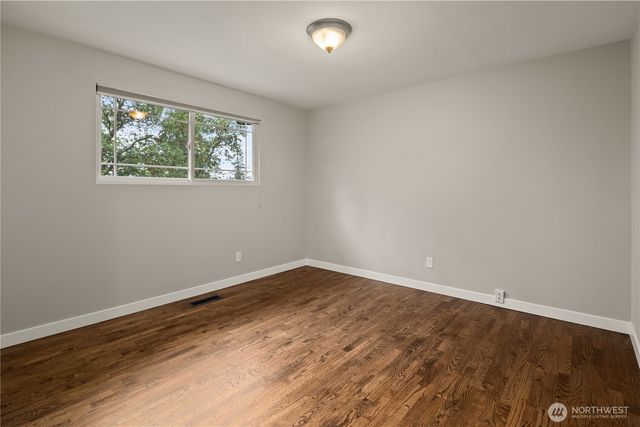 1519 NE 185th Street, Shoreline, WA 98155