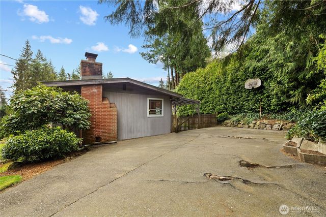 1519 NE 185th Street, Shoreline, WA 98155