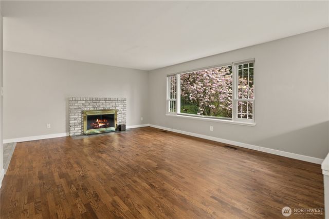 1519 NE 185th Street, Shoreline, WA 98155