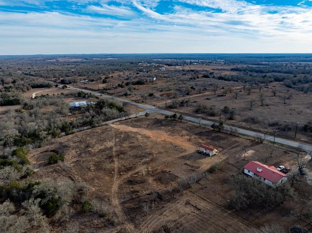 1056 -5A High Grove RD, Cedar Creek, TX 78612