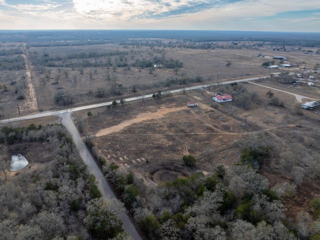 1056 -5A High Grove RD, Cedar Creek, TX 78612