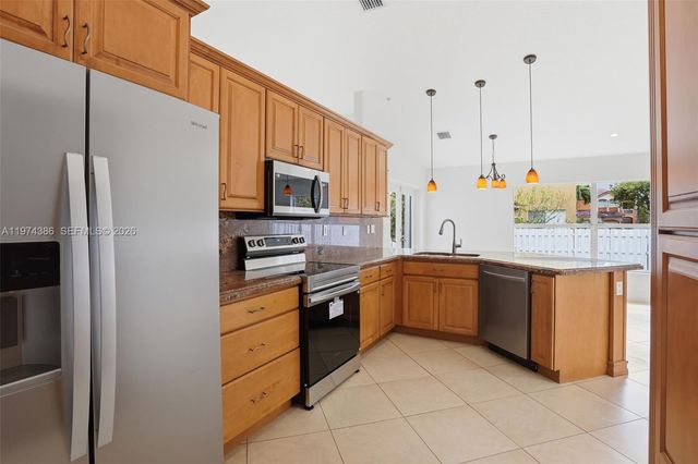 12930 SW 20th St, Miramar, FL 33027