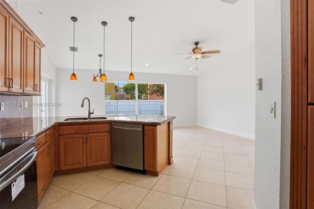 12930 SW 20th St, Miramar, FL 33027