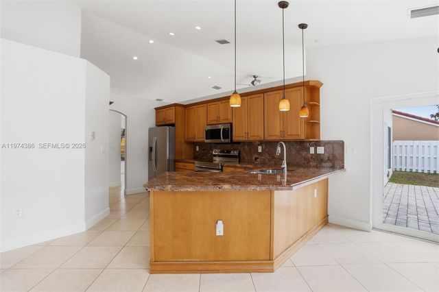 12930 SW 20th St, Miramar, FL 33027