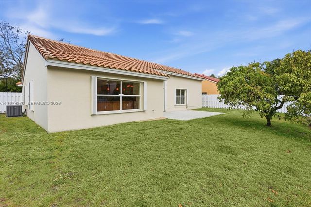 12930 SW 20th St, Miramar, FL 33027