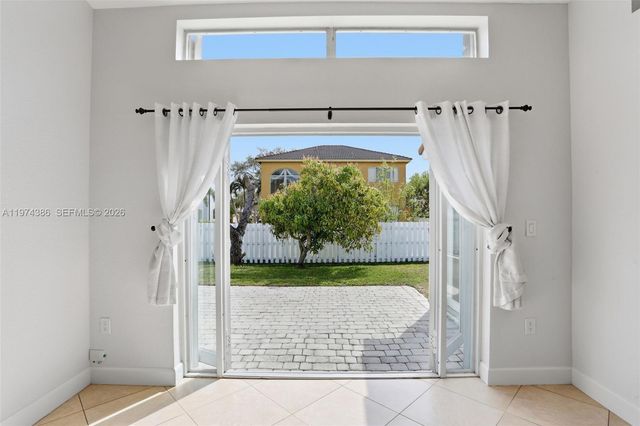 12930 SW 20th St, Miramar, FL 33027