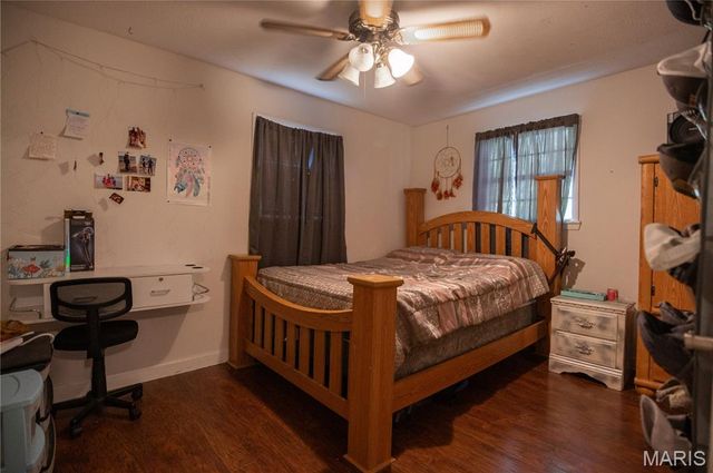 910 Carney Street, Dexter, MO 63841