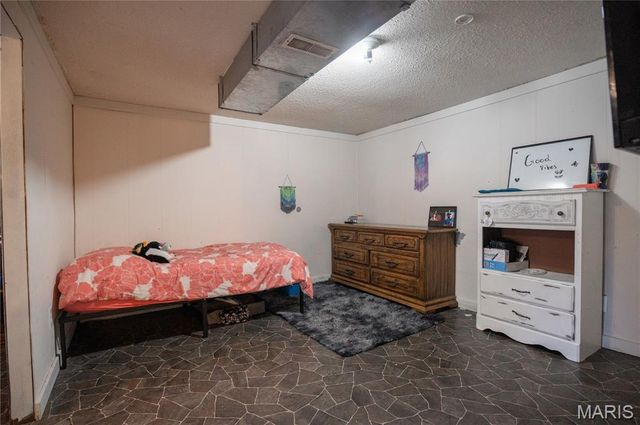 910 Carney Street, Dexter, MO 63841