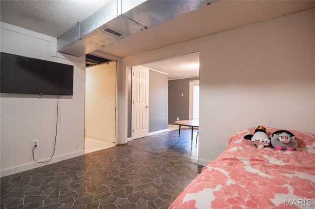 910 Carney Street, Dexter, MO 63841