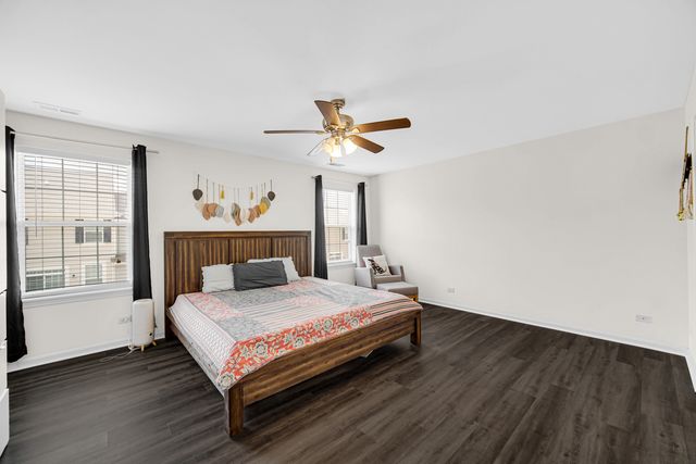 57 Margaret Drive, Schaumburg, IL 60194