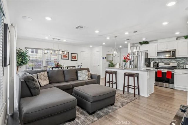 7155 Citrus Avenue 355, Fontana, CA 92336