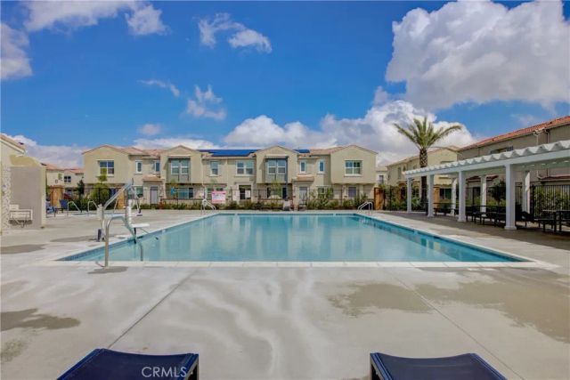 7155 Citrus Avenue 355, Fontana, CA 92336
