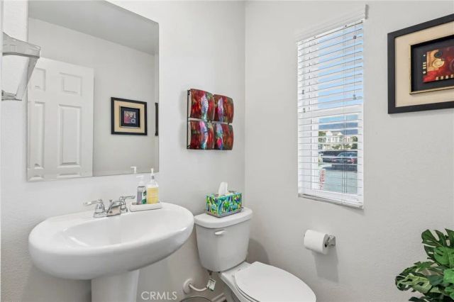 7155 Citrus Avenue 355, Fontana, CA 92336
