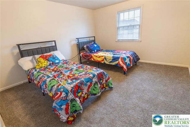 1049 Barnside Road, Allentown City, PA 18103