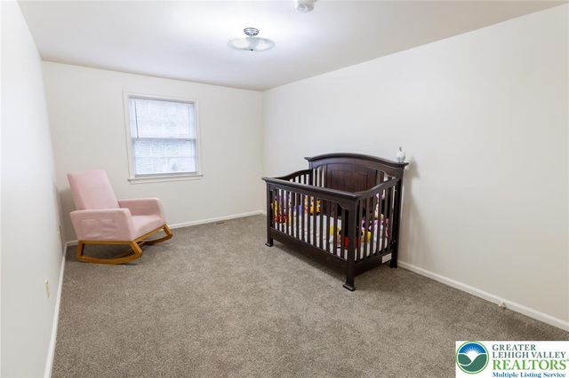 1049 Barnside Road, Allentown City, PA 18103